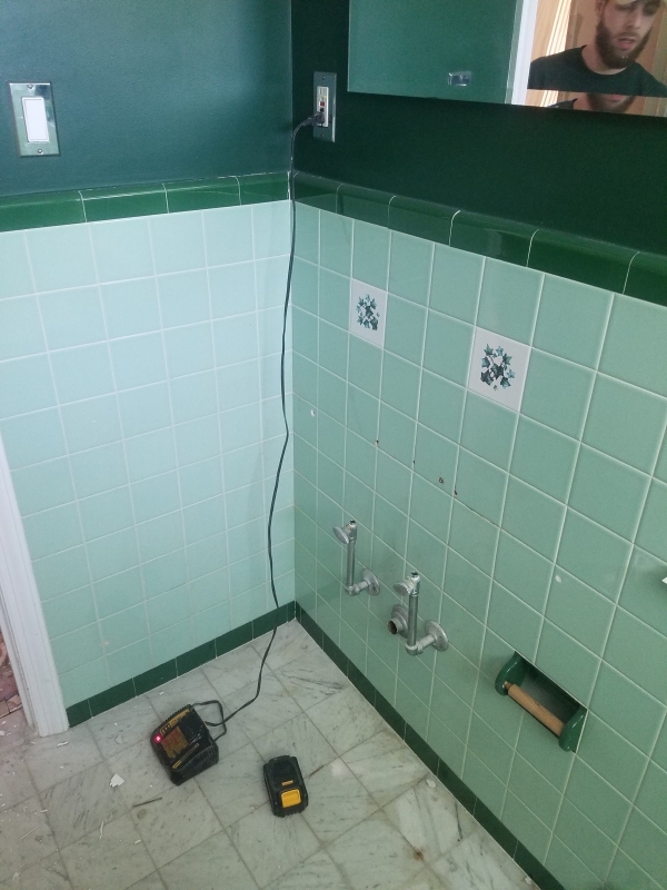 Bathroom03